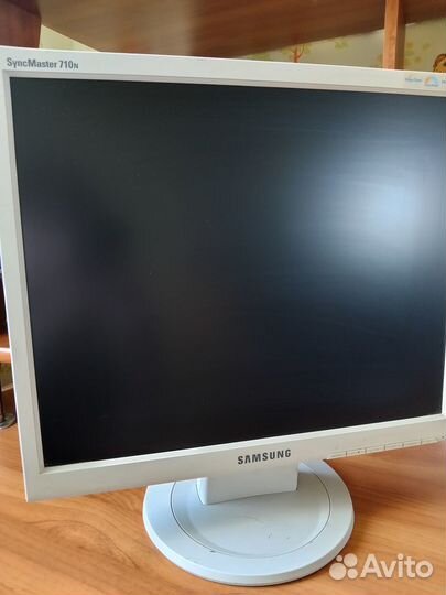 Монитор samsung syncmaster 710n