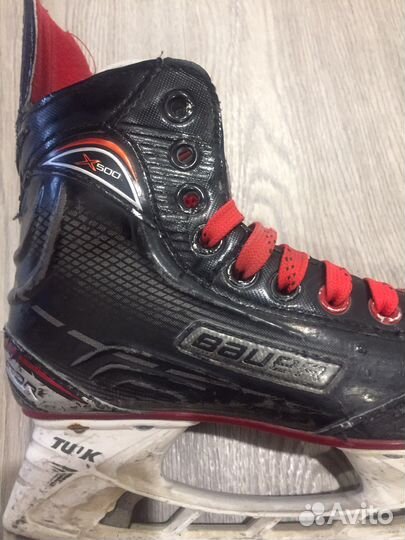 Хоккейные коньки бауэр