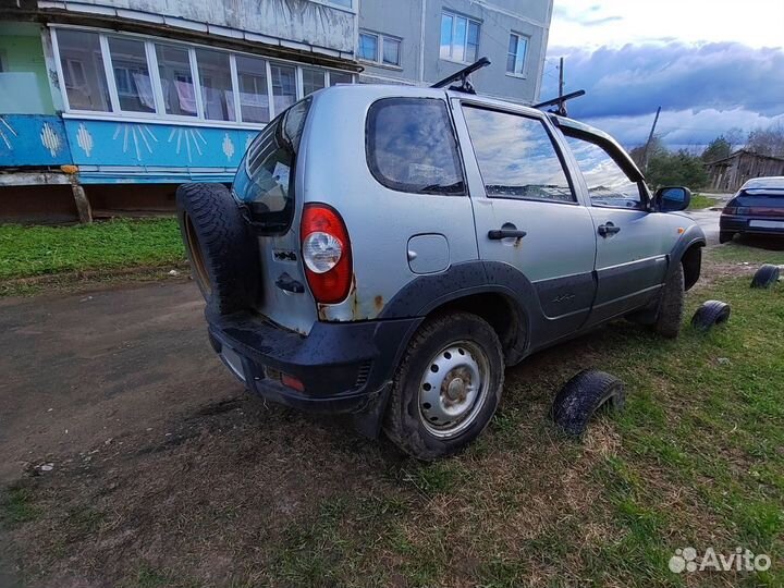 Chevrolet Niva 1.7 МТ, 2010, 252 436 км