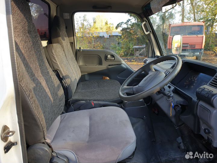 Isuzu Elf с КМУ, 1998