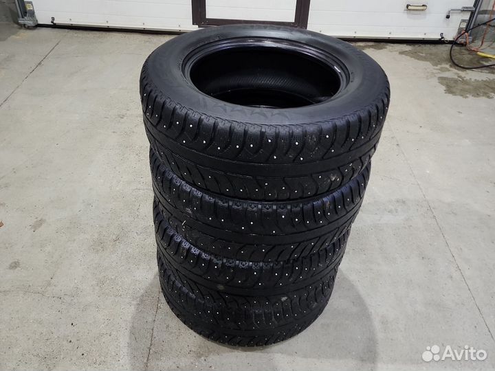 Bridgestone Ice Cruiser 7000 265/60 R18