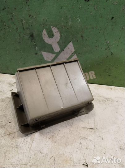 Бардачок Тойота Хайлендер