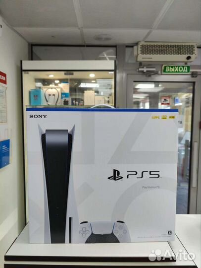 Sony Playstation 5 с диском. Новые, год гарантии