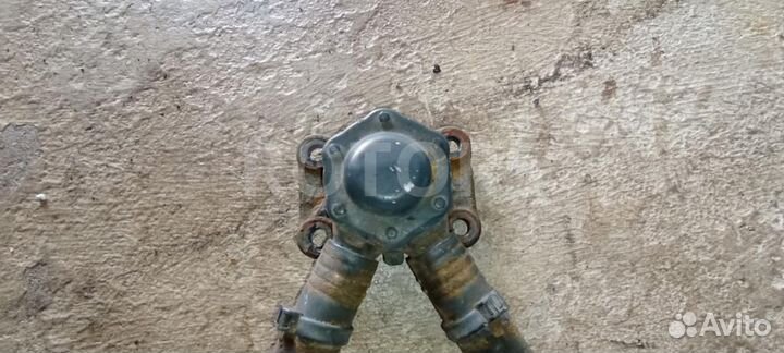 Тяга реактивная V-образная Volvo FH 3 2015