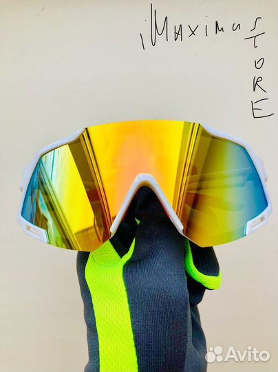 Спортивные очки солнцезащитные белые