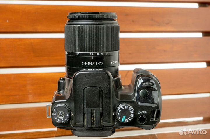 Фотоаппарат Sony A100 с объективом Sony DT 18-70