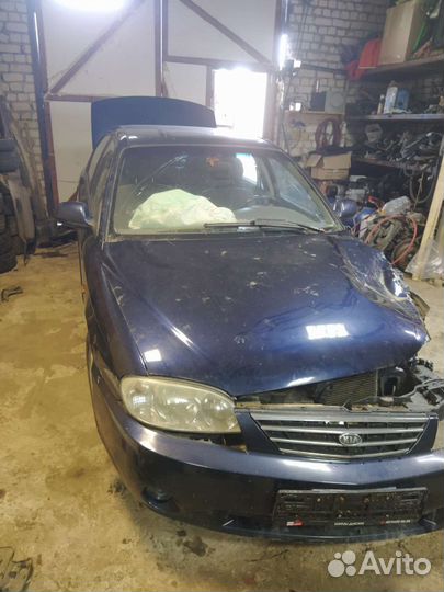В разборе Kia Spectra 1.6 АКПП Седан