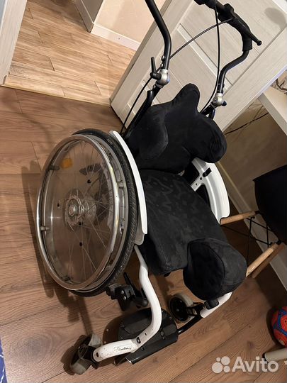 Кресло коляска для детей с дцп