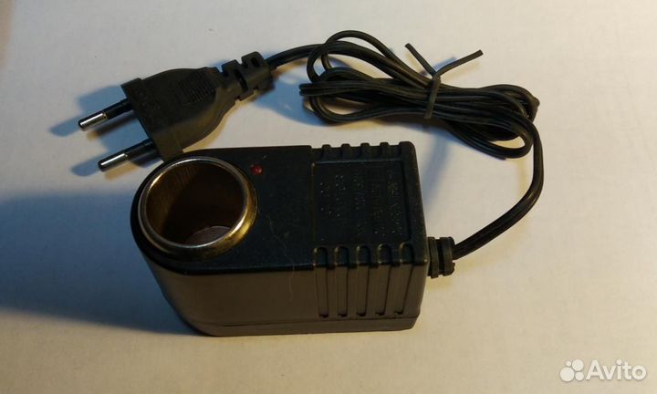 Блок питания 12V выход-гнездо прикуривателя 27442