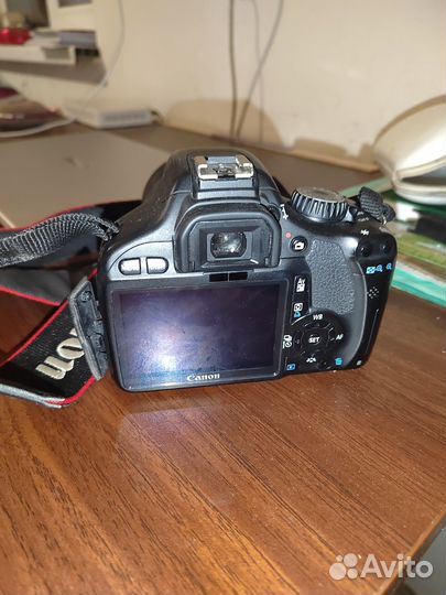 Зеркальный фотоаппарат canon 550d