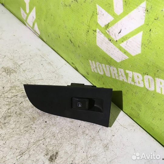 Кнопка стеклоподъемника Чери М11 10-14