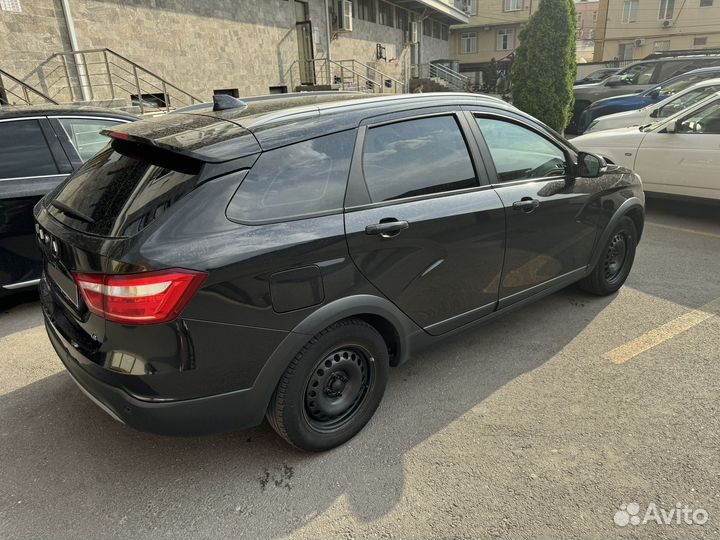 LADA Vesta Cross 1.8 МТ, 2018, 175 000 км