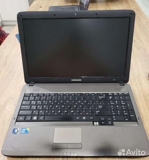 Ноутбук Samsung R540