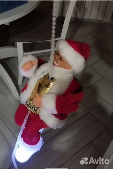 Музыкальный дед мороз