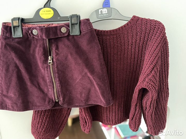 Юбка и свитер бордо