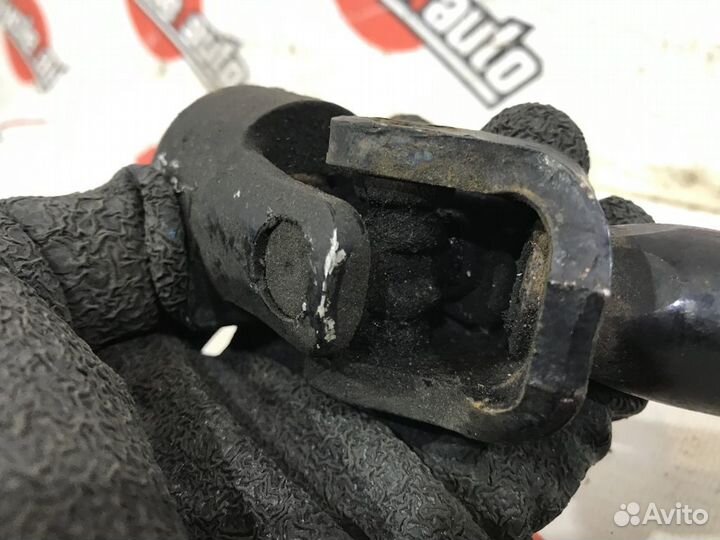 Рулевой карданчик jeep cherokee KJ EKG 2004