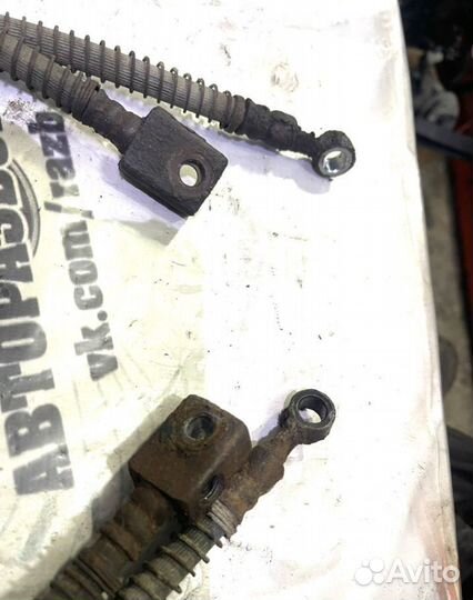 Передние тормозные трубки кайрон