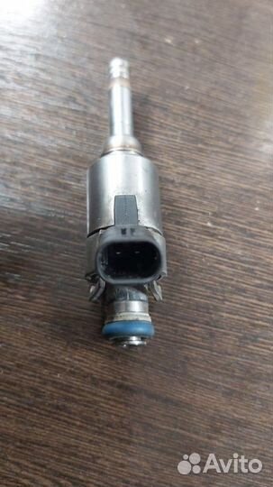 Форсунка топливная Skoda Octavia II рестайлинг