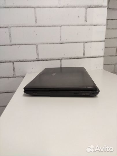 Игровой ноутбук i5, 1Gb видеокарта