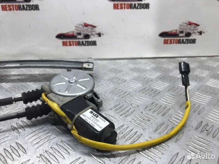 Стеклоподьемник задний левый Kia Spectra седан S6D