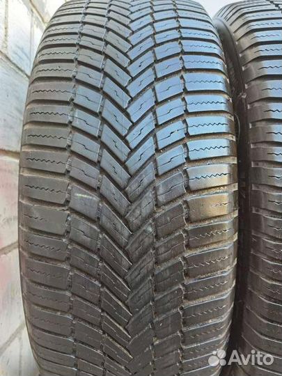 Bridgestone Weather Control A005 235/55 R19 105W