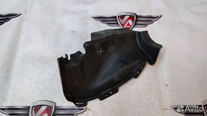 Воздуховод радиатора Mercedes GLC 2015-2022 год