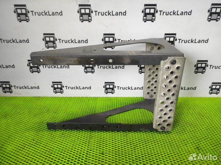 Подножка за кабиной Volvo Fh 4