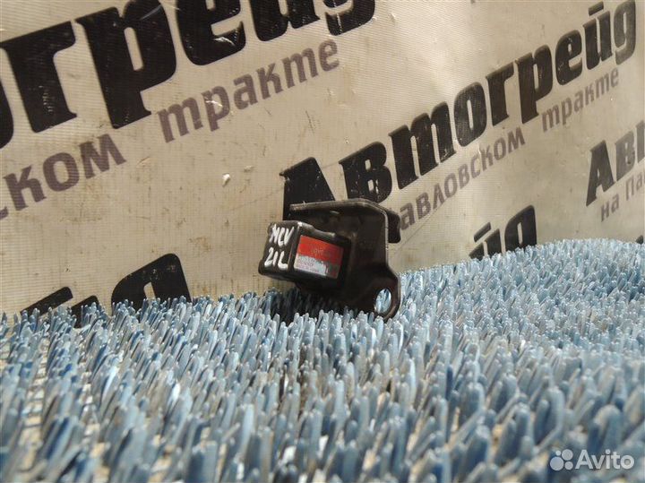 Датчик airbag передний левый Toyota Camry Gracia