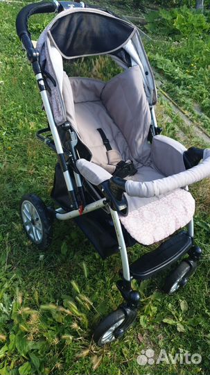 Прогулочная коляска