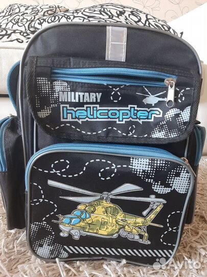 Рюкзак школьный