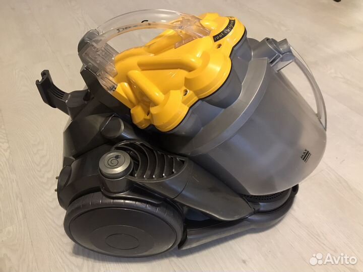 Пылесос dyson DC29 нерабочий