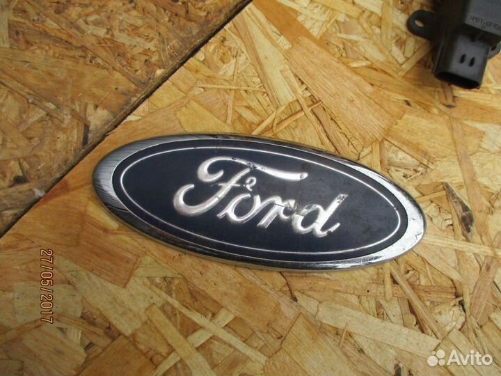 Эмблема задней крышки багажника Форд Рейнджер 1