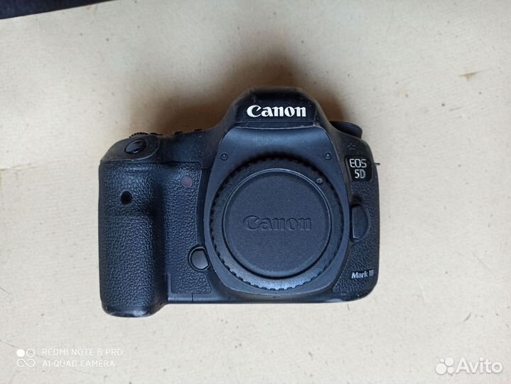 Canon eos 5D mark iii body