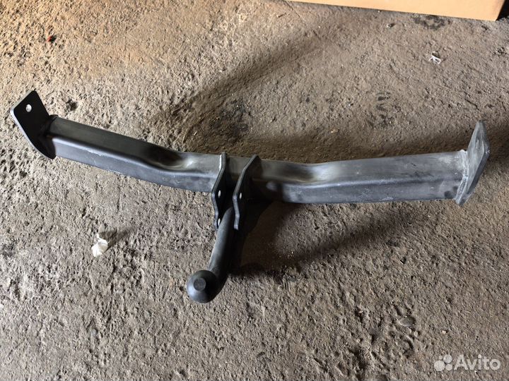 Фаркоп Митсубиси Паджеро спорт