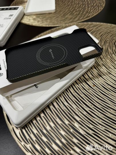 Чехол Pitaka на iPhone 14 plus 600D