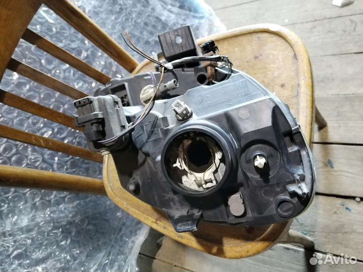 Лефая фара Renault Kangoo 1