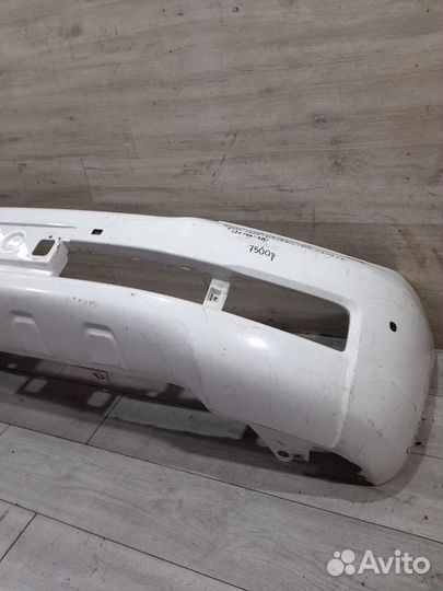 Передний бампер Toyota Land Cruiser 200 С 2008 По