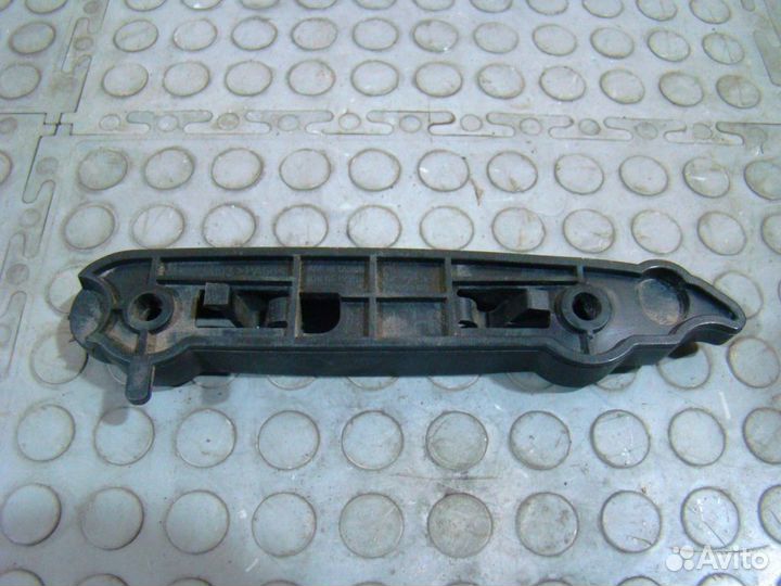 Range Rover Evoque Кронштейн переднего бампера левый