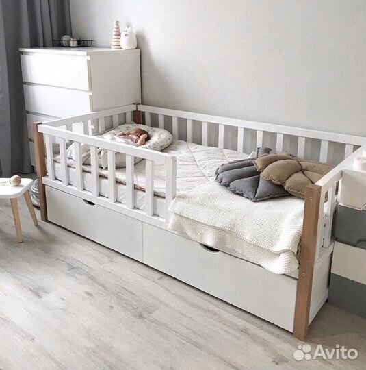 Кроватка подростковая Софа Dreams Basic бук 160*80