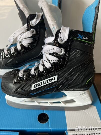 Хоккейные коньки bauer X-LP Y10