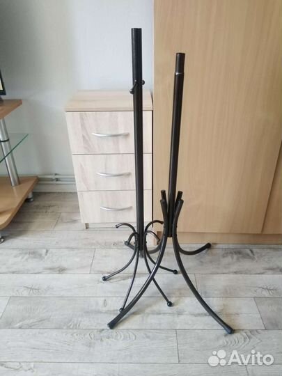 Вешалка напольная