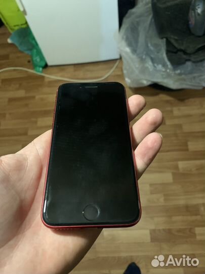 iPhone SE (2020), 128 ГБ