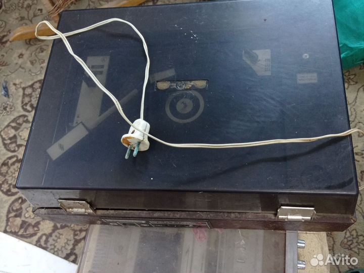 Радиола мелодия 104