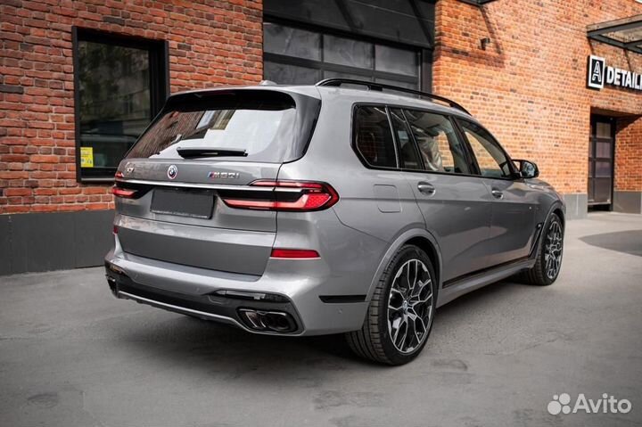 BMW X7 4.4 AT, 2022, 1 км