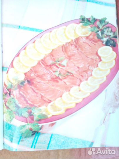 Книга о вкусной и здоровой пище 1988 года