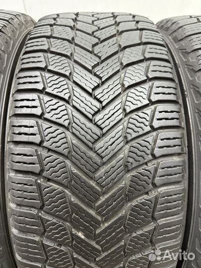 Michelin X-Ice Snow 215/55 R16 97H