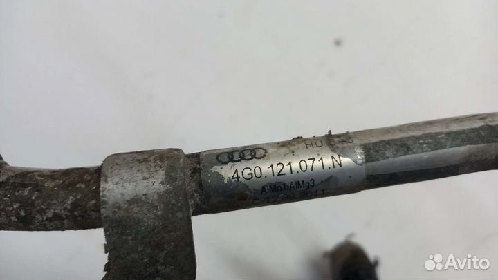 Патрубок системы охлождения Audi A6 c7 Quattro