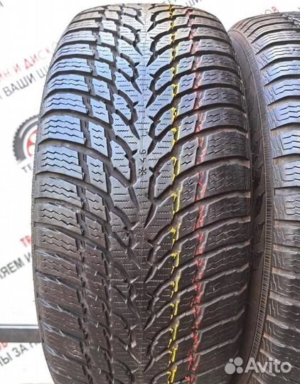 Nokian Tyres WR Snowproof 215/60 R17 96L