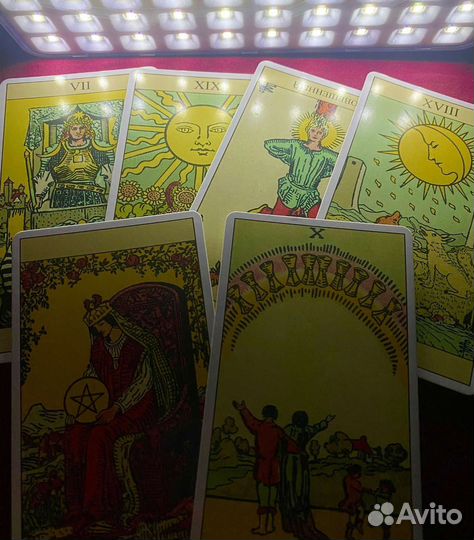 Таролог.Расклады на картах таро