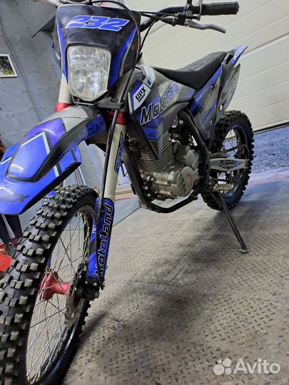 Кросовый мотоцикл motolend XT250HS 172v4